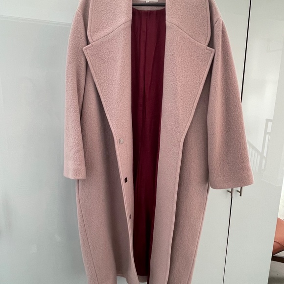 Marcella Oversized Pink Coat - Picture 5 of 7